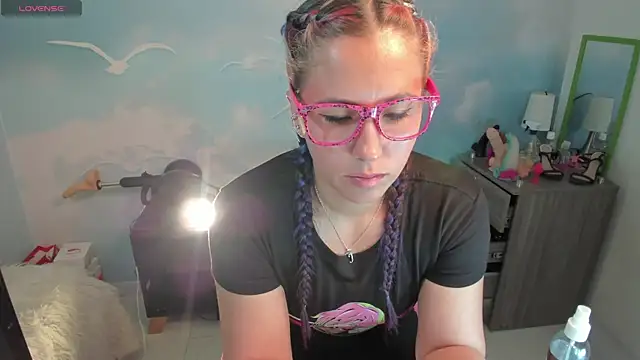 Nata bernett online show from September 19, 1:04 am