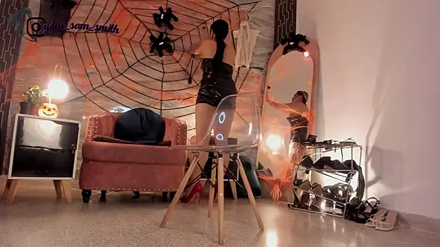 samara smithh online show from October 5, 11:59 am