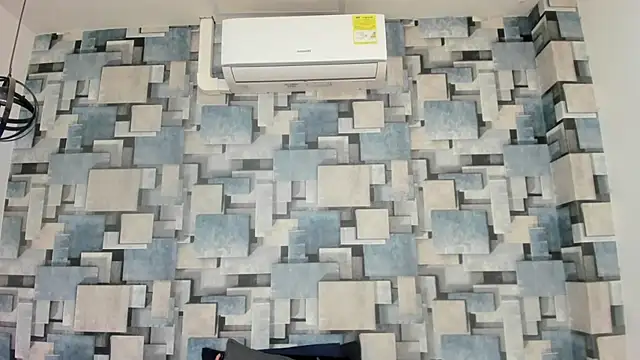 angel dthroatt online show from February 5, 12:19 pm