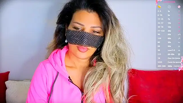 TurkishLatina online show from October 5, 7:08 pm