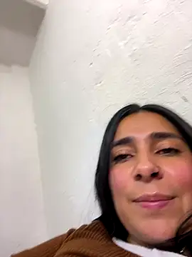 Meganmilk1 online show from December 18, 6:01 pm