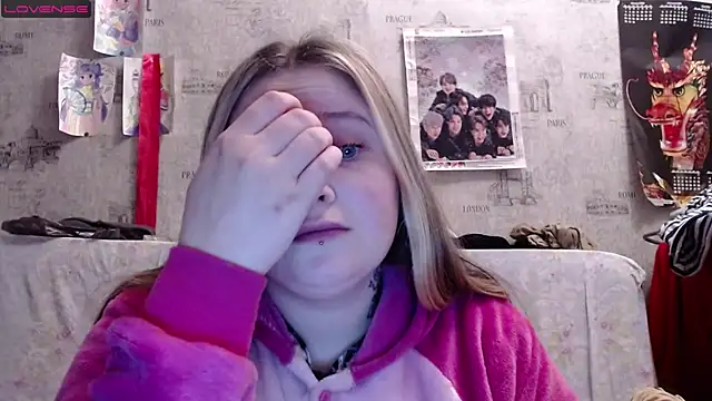 Light Luna online show from October 5, 3:17 pm