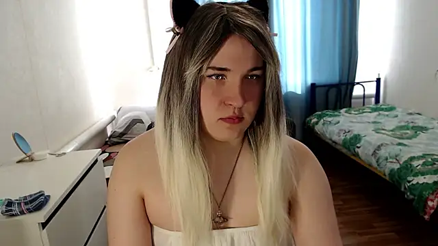 EvaMiron online show from March 9, 9:34 am