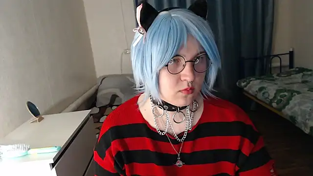 EvaMiron online show from February 21, 4:30 pm