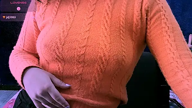 NinaYellow online show from September 24, 1:54 pm