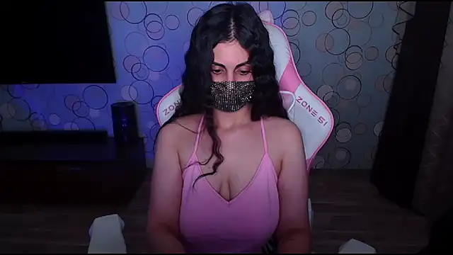   Yasmina   online show from July 26, 4:20 am