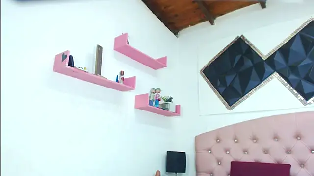 andrea safeira doll online show from October 30, 11:17 pm