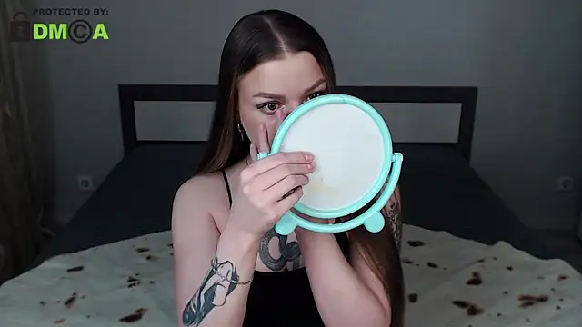 RonnieMilles online show from March 19, 11:09 pm