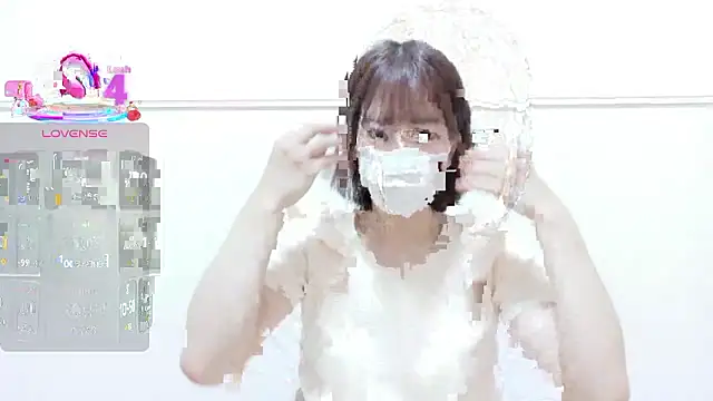 QoMeioQ online show from May 18, 12:09 am