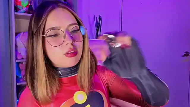 EmilyMiller  online show from February 10, 3:59 pm