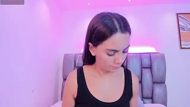 martina mancini online show from December 22, 11:35 am