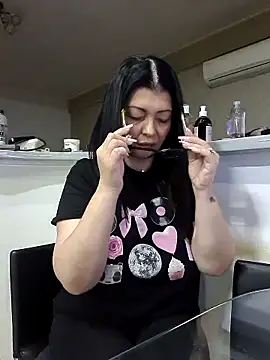 Milf Abigail online show from September 13, 1:46 am