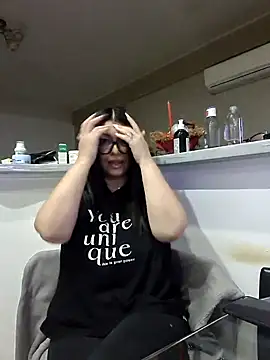 Milf Abigail online show from October 8, 1:10 am