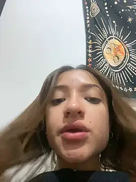 Alicia ALICIA online show from February 17, 8:41 pm