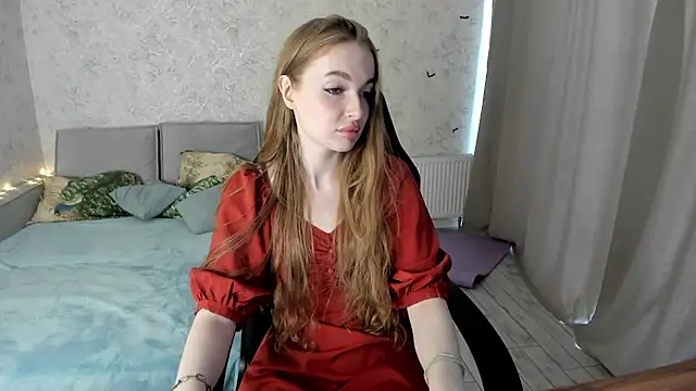 LissaCain online show from October 5, 6:18 am