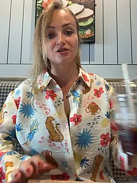 LadyTatiana Madam online show from August 8, 2:47 pm