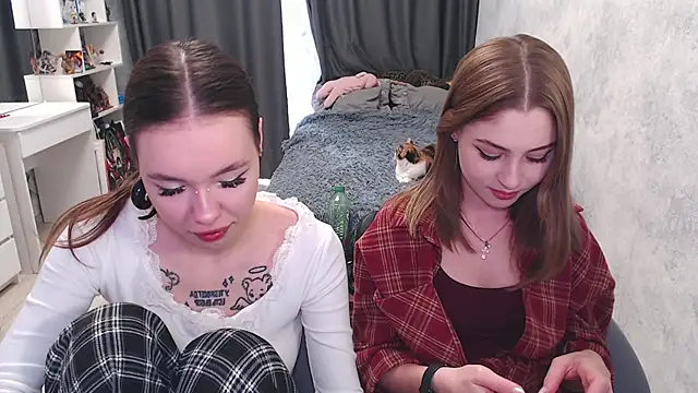 Tessa Walker online show from September 19, 9:52 am