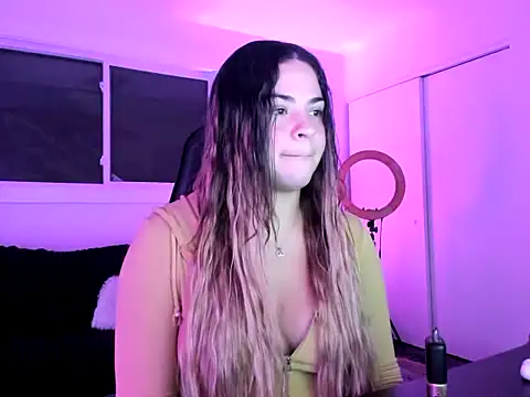 MelSaunders online show from November 29, 4:16 am