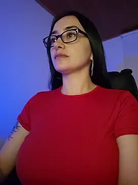 preetypeach online show from March 6, 3:45 am