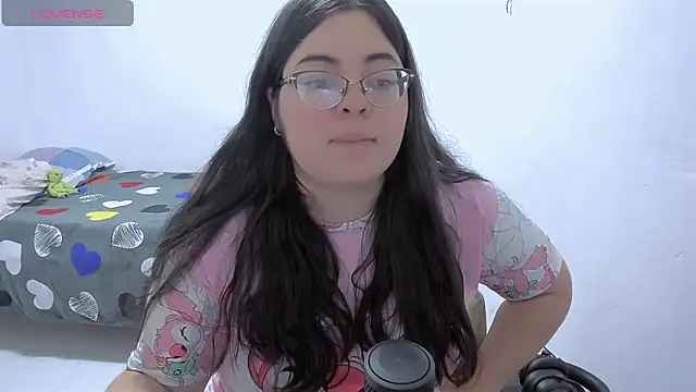 Aria Fullbuster online show from April 28, 7:40 pm