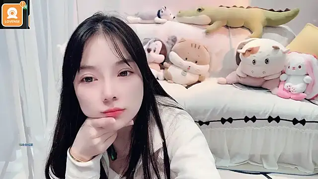 AKiKi711 online show from October 29, 5:56 am