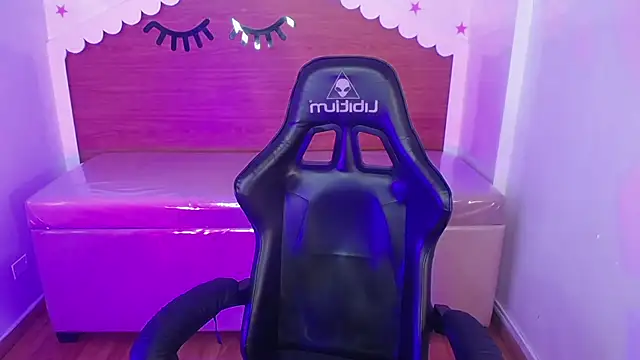 carlie mayer v online show from September 30, 3:34 am