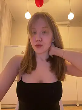 Eva Weyne online show from April 11, 9:29 pm