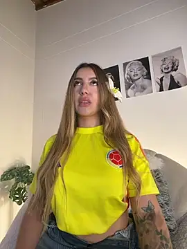 Sarapalmer1 online show from June 17, 10:33 pm