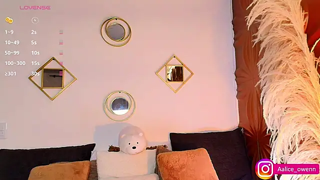 Aliceowenn online show from September 17, 12:19 am