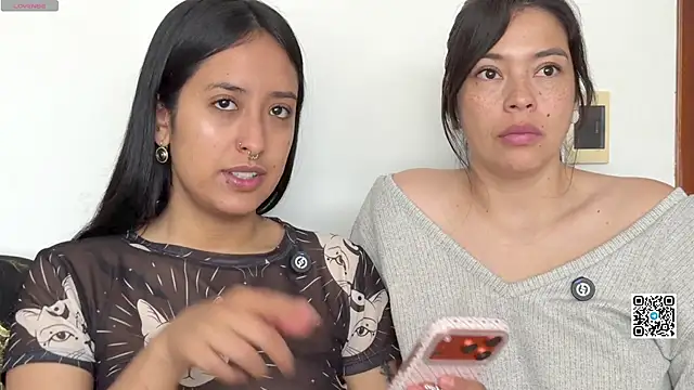 2SummerLove1 online show from April 19, 3:01 pm