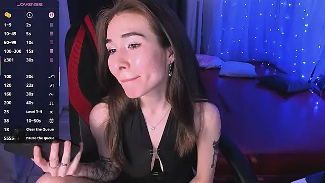 ashleyro1 online show from February 15, 1:43 pm