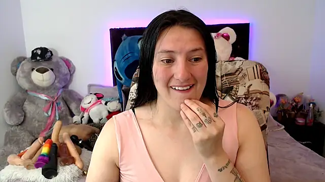 Lorenahot 06 online show from November 14, 7:47 pm