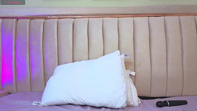 sophiia grey 1 online show from September 16, 11:35 pm