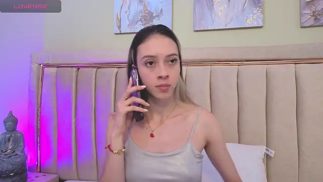 sophiia grey 1 online show from September 9, 9:47 pm