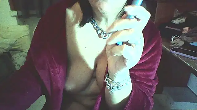 45marina45 online show from January 9, 10:30 am