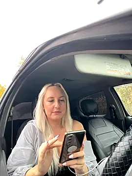 MerlinDave online show from September 19, 1:48 am