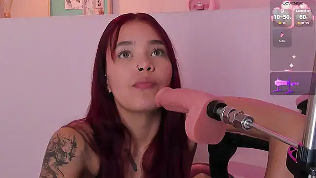 violeth hill online show from September 13, 8:39 pm