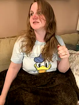 GingerSnap33 online show from September 9, 3:17 am