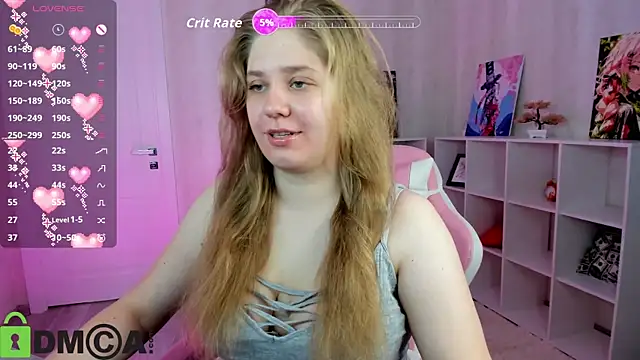 Megan Violer online show from September 19, 3:33 pm