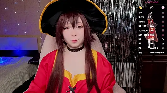 Vanessa AmiX online show from April 6, 11:00 am