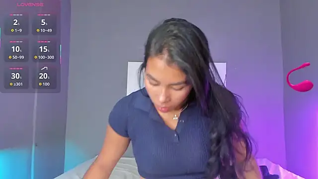 MadissonShakur online show from May 28, 5:33 pm