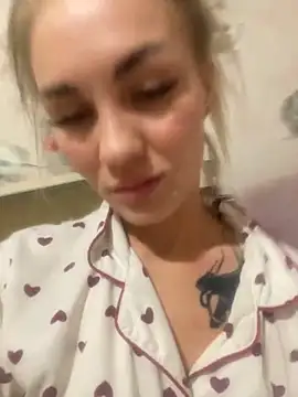 DreamGirl-777 online show from September 28, 7:52 pm