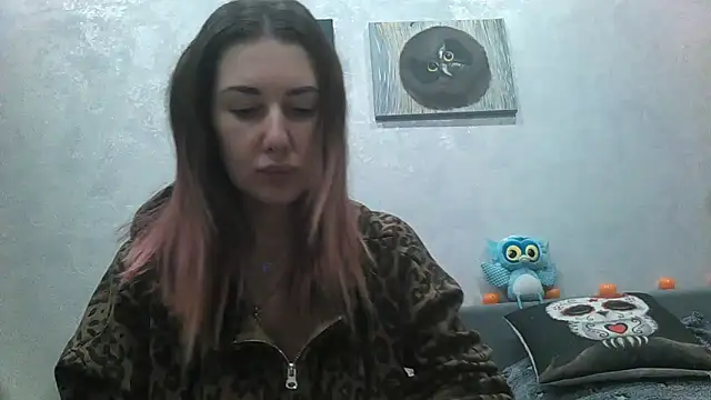 BlueXOwl online show from December 18, 5:29 pm