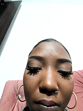 lilit kyteler online show from October 19, 2:13 am