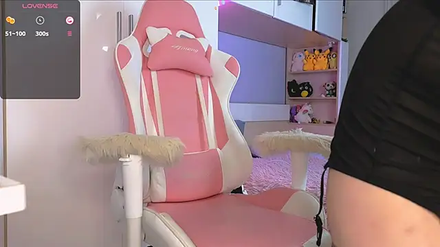 EricaJones Love online show from March 22, 8:37 pm