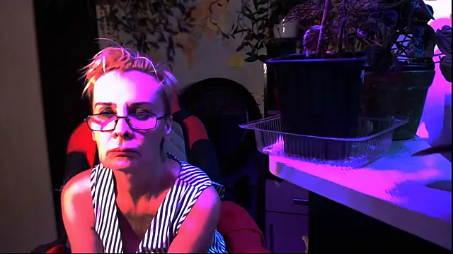 HelgaHimmell online show from July 18, 5:48 pm
