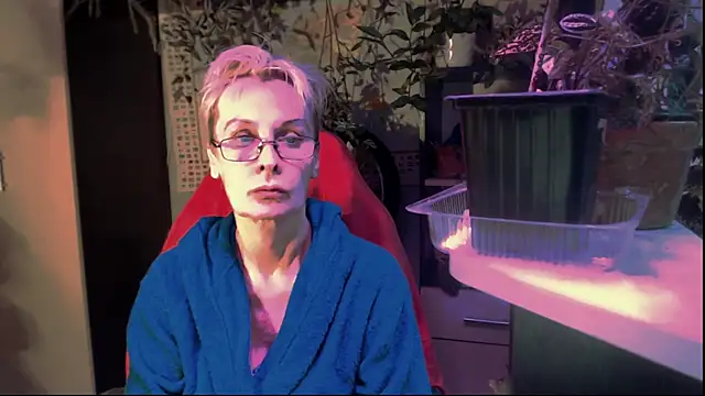 HelgaHimmell online show from July 27, 5:43 pm