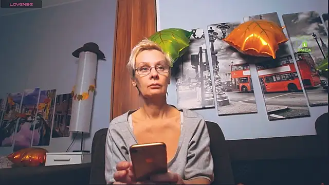 HelgaHimmell online show from November 22, 11:46 am