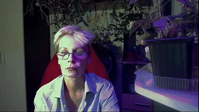 HelgaHimmell online show from August 1, 7:38 pm