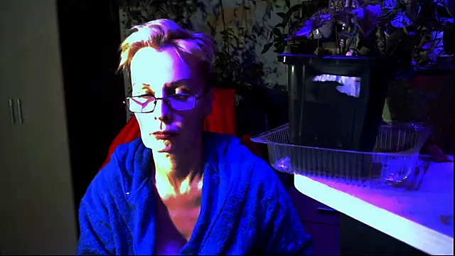 HelgaHimmell online show from July 4, 7:54 pm